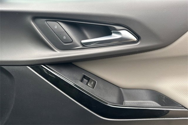 New 2026 Chevrolet Equinox LT w/ Convenience Package II image 23