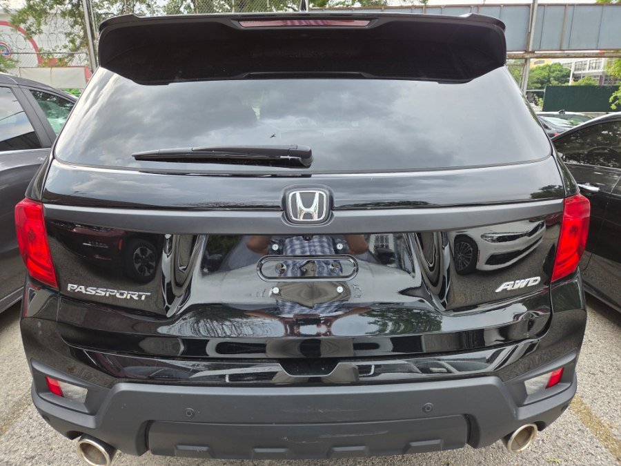 Used 2023 Honda Passport EX-L image 5