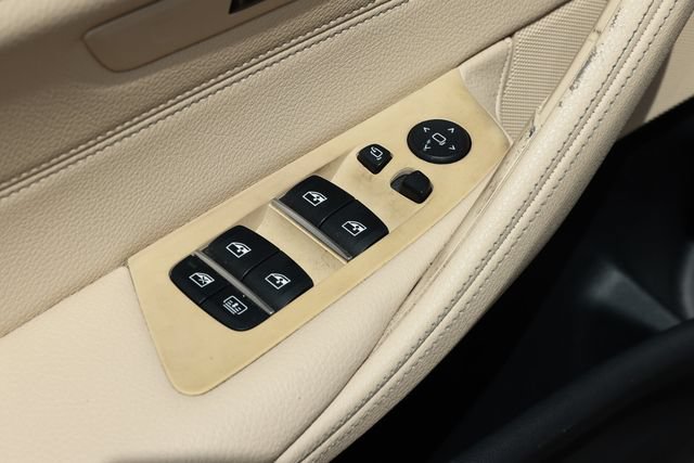 Used 2019 BMW 540i w/ M Sport Package RWD image 52