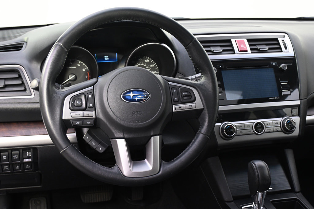 Used 2016 Subaru Outback 3.6R Limited AWD/4WD image 12