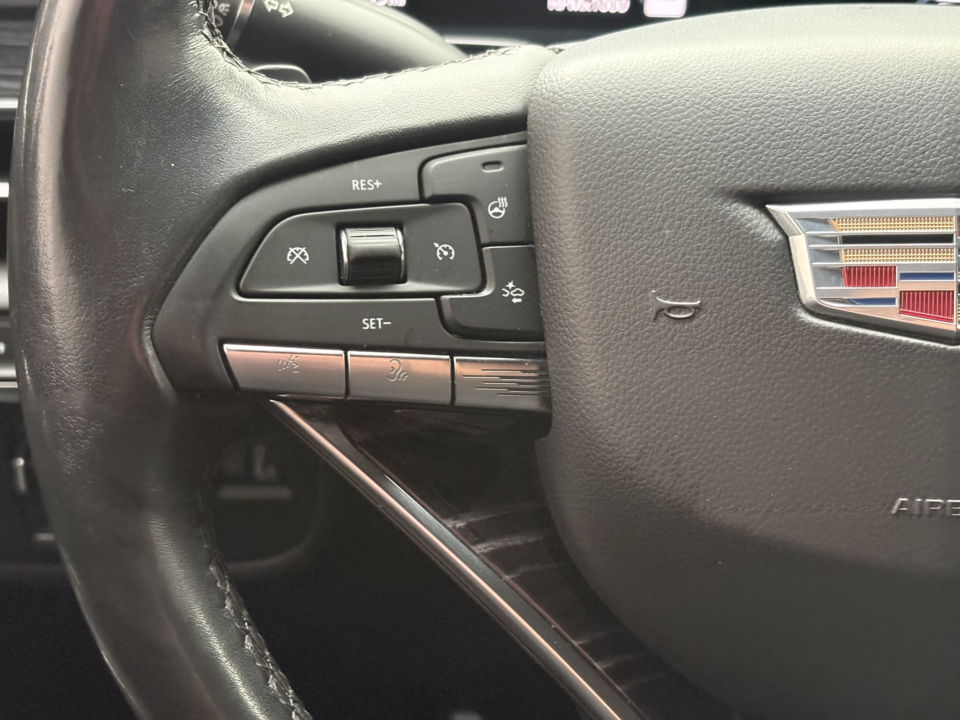 Used 2021 Cadillac Escalade Sport w/ Driver Assist Tech Package AWD/4WD image 21
