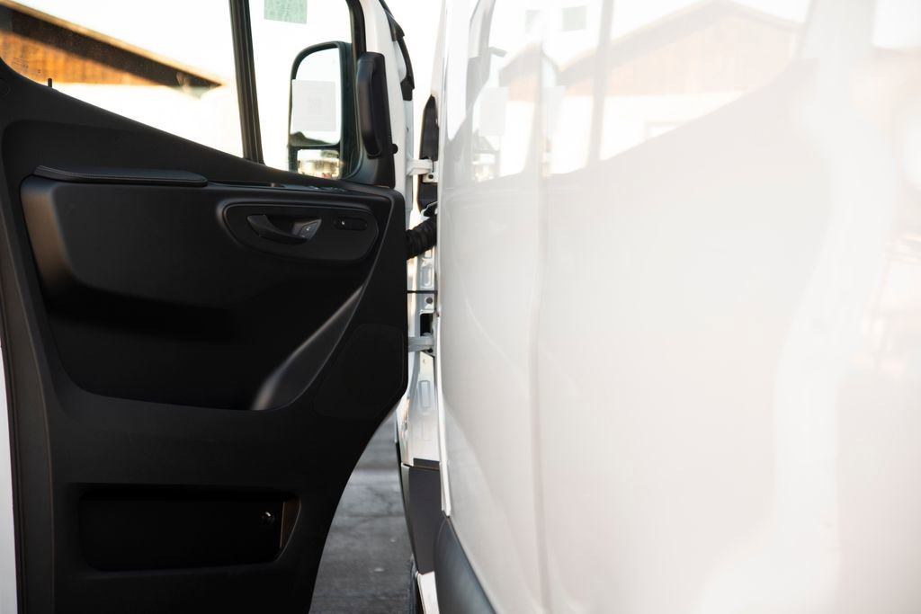 New 2026 Mercedes-Benz Sprinter 2500 image 11