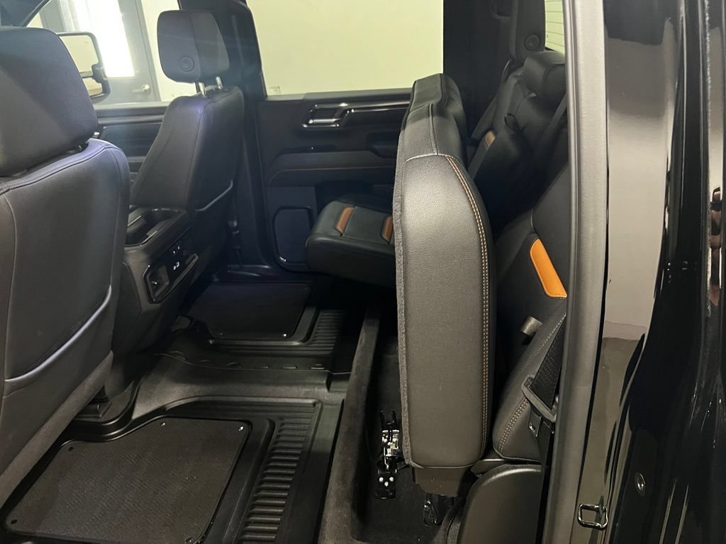Used 2024 GMC Sierra 3500 AT4 w/ AT4 Premium Plus Package AWD/4WD image 43