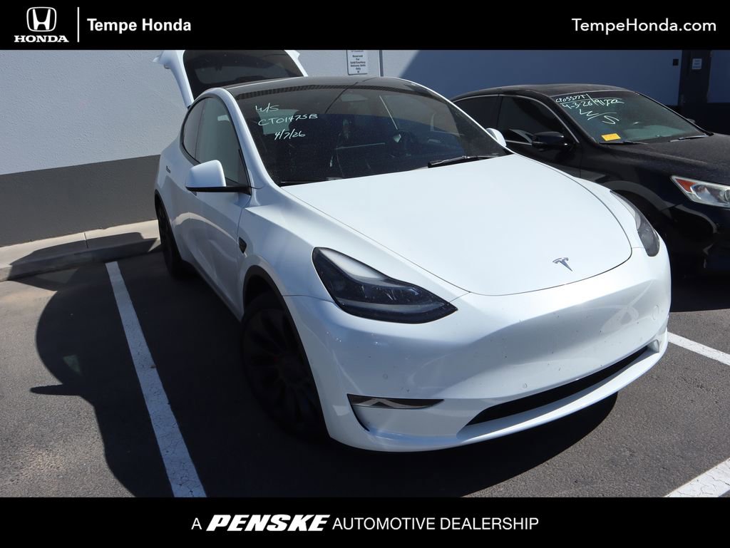 Used 2022 Tesla Model Y Performance AWD/4WD image 1