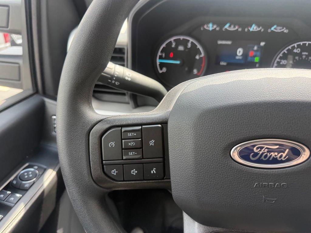 New 2026 Ford F250 XL AWD/4WD image 17