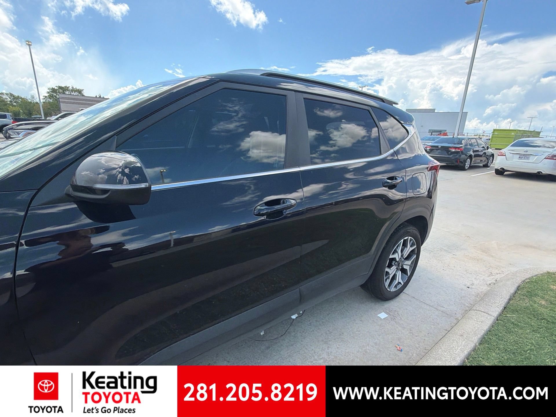 Used 2022 Kia Seltos EX AWD/4WD image 6