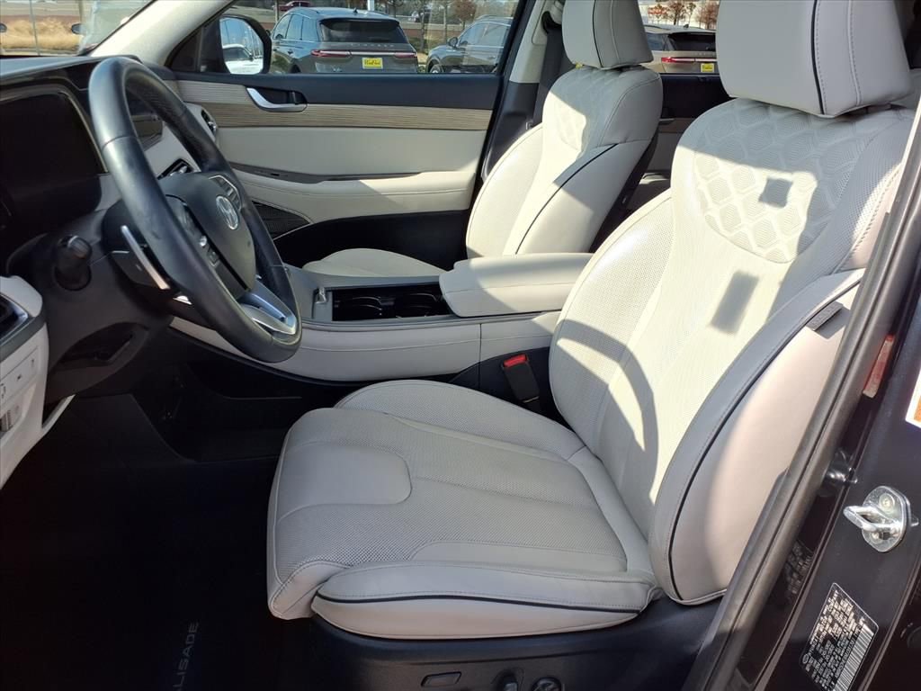 Used 2022 Hyundai Palisade Limited image 26