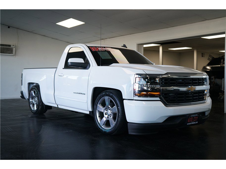 Used 2016 Chevrolet Silverado 1500 LT w/ Trailering Package