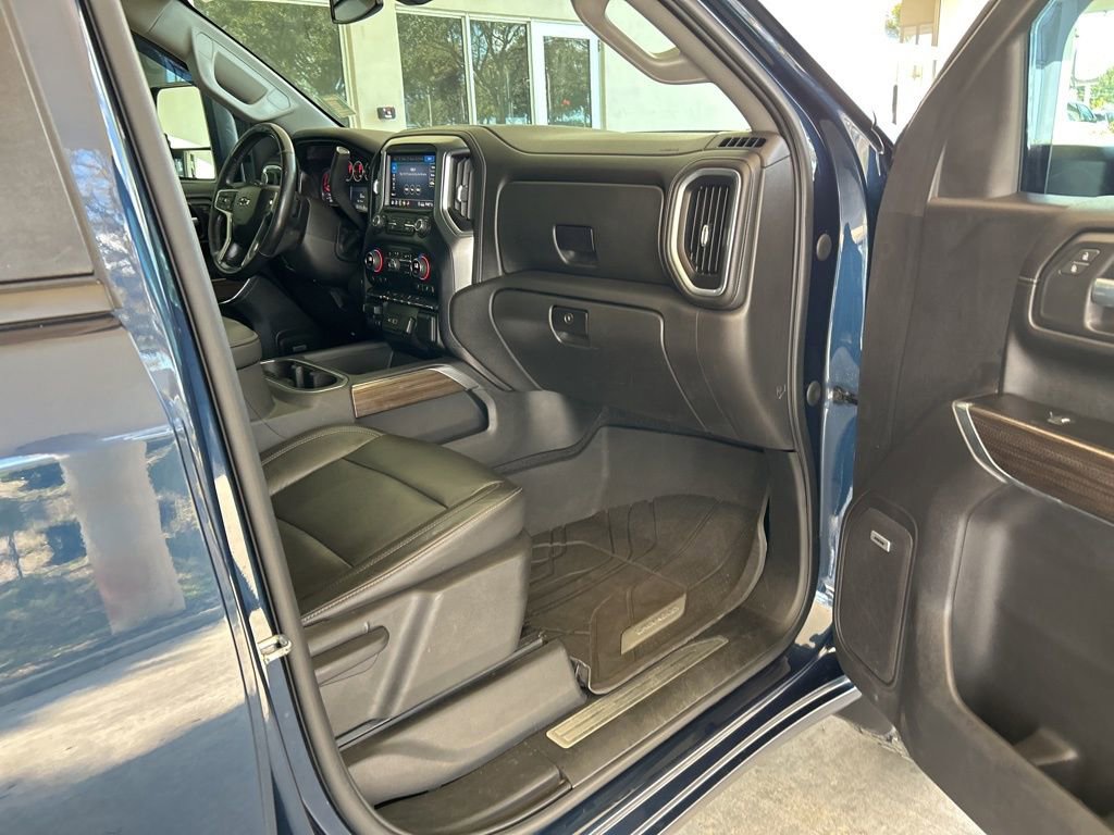 Used 2020 Chevrolet Silverado 1500 RST w/ All-Star Edition image 25