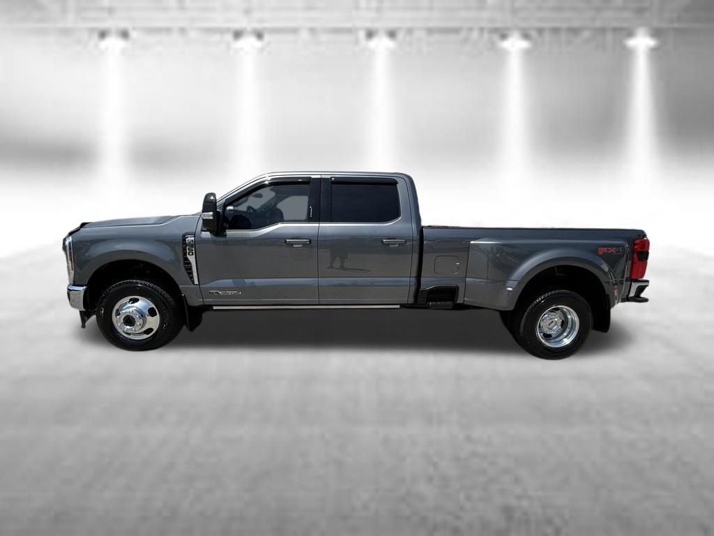 Certified 2024 Ford F350 Lariat w/ Lariat Ultimate Package AWD/4WD image 8