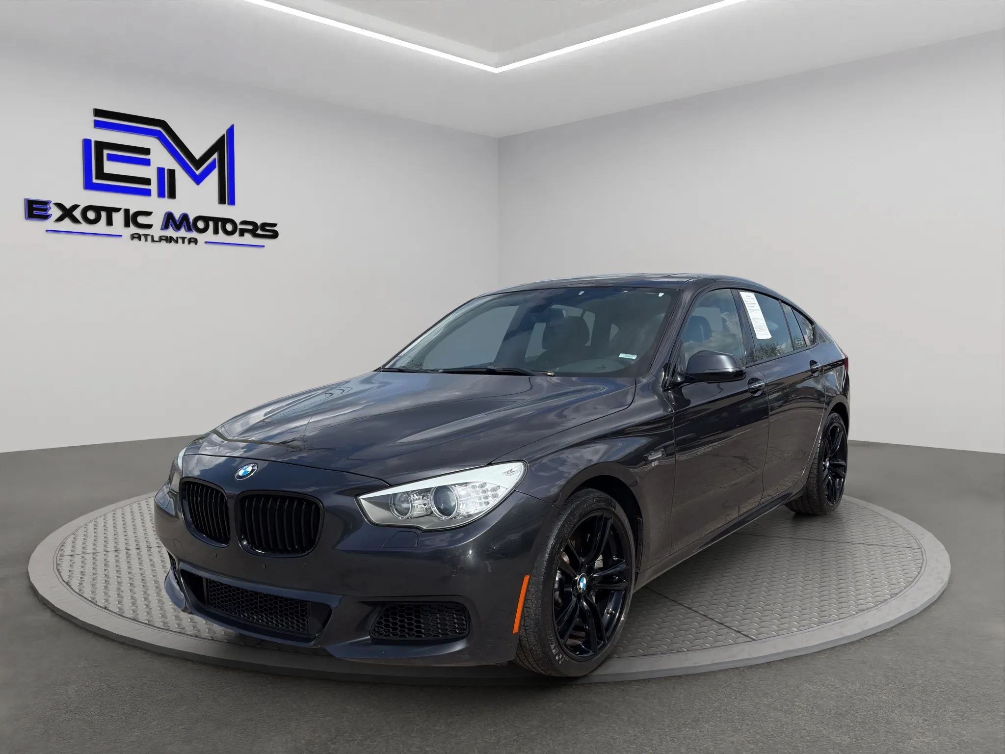 Used 2014 BMW 550i Gran Turismo xDrive AWD/4WD image 1