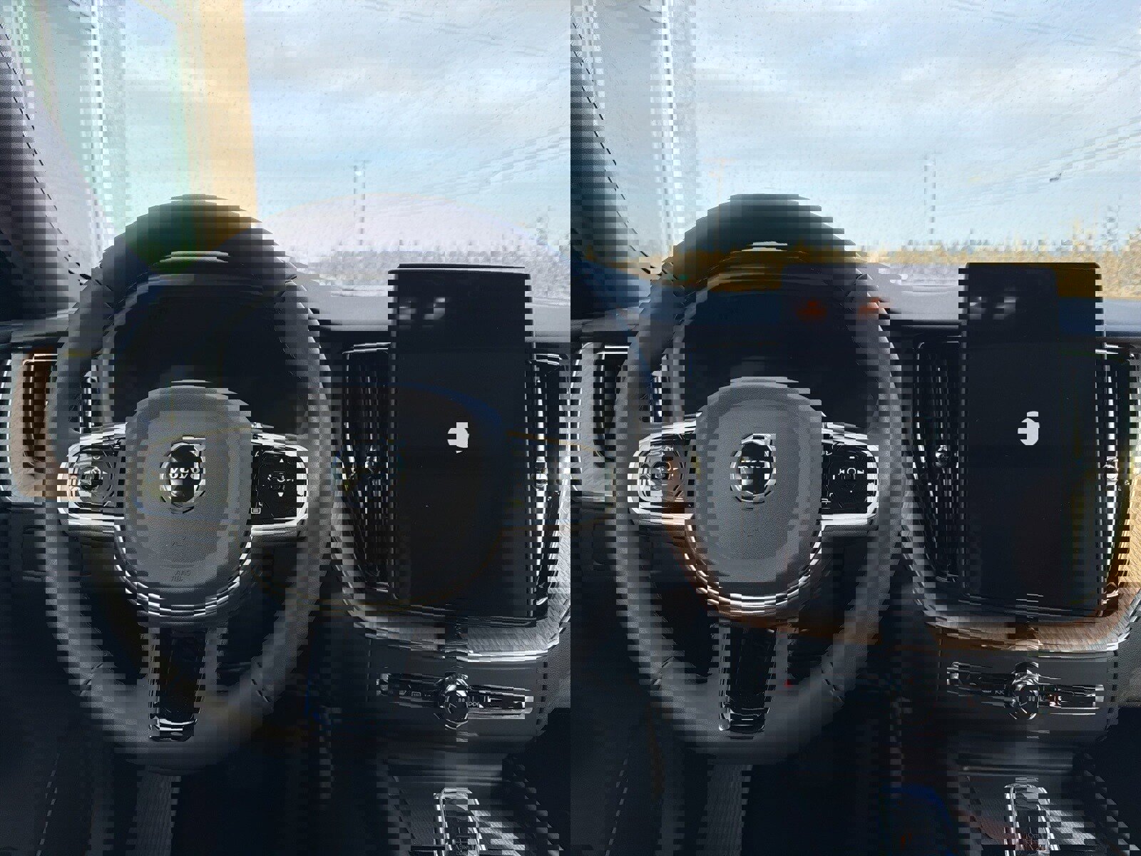 New 2026 Volvo XC60 B5 Plus w/ Protection Package Premier image 10