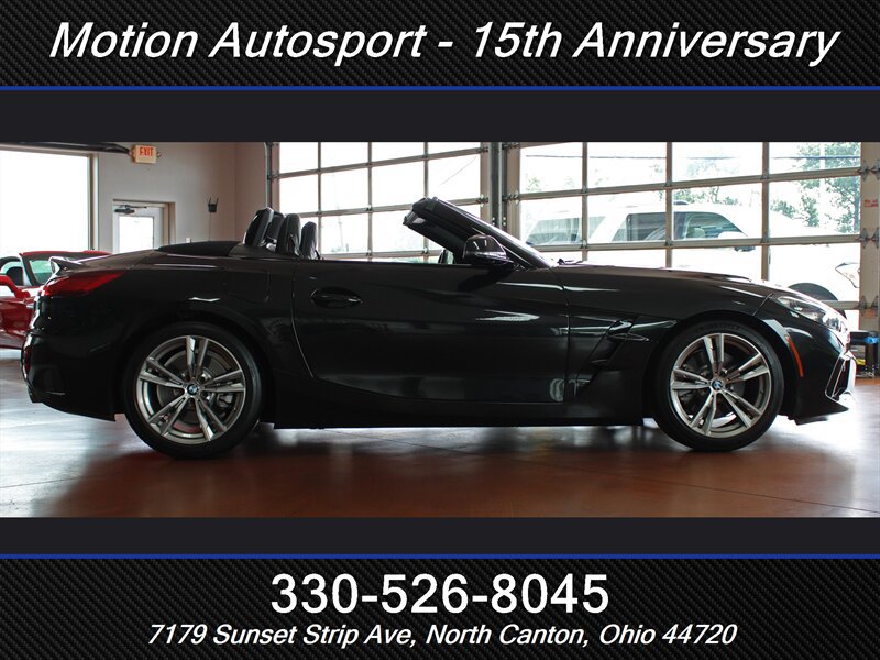 Used 2019 BMW Z4 sDrive30i w/ M Sport Package RWD image 16