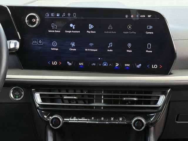 Used 2024 Chevrolet Traverse LS FWD image 18