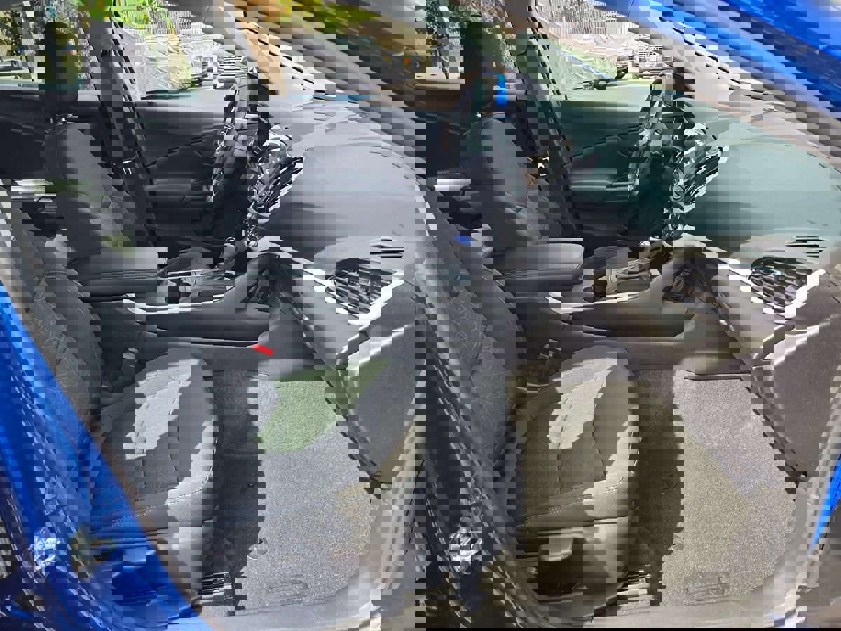 Used 2017 Chevrolet Volt LT w/ Comfort Package image 16