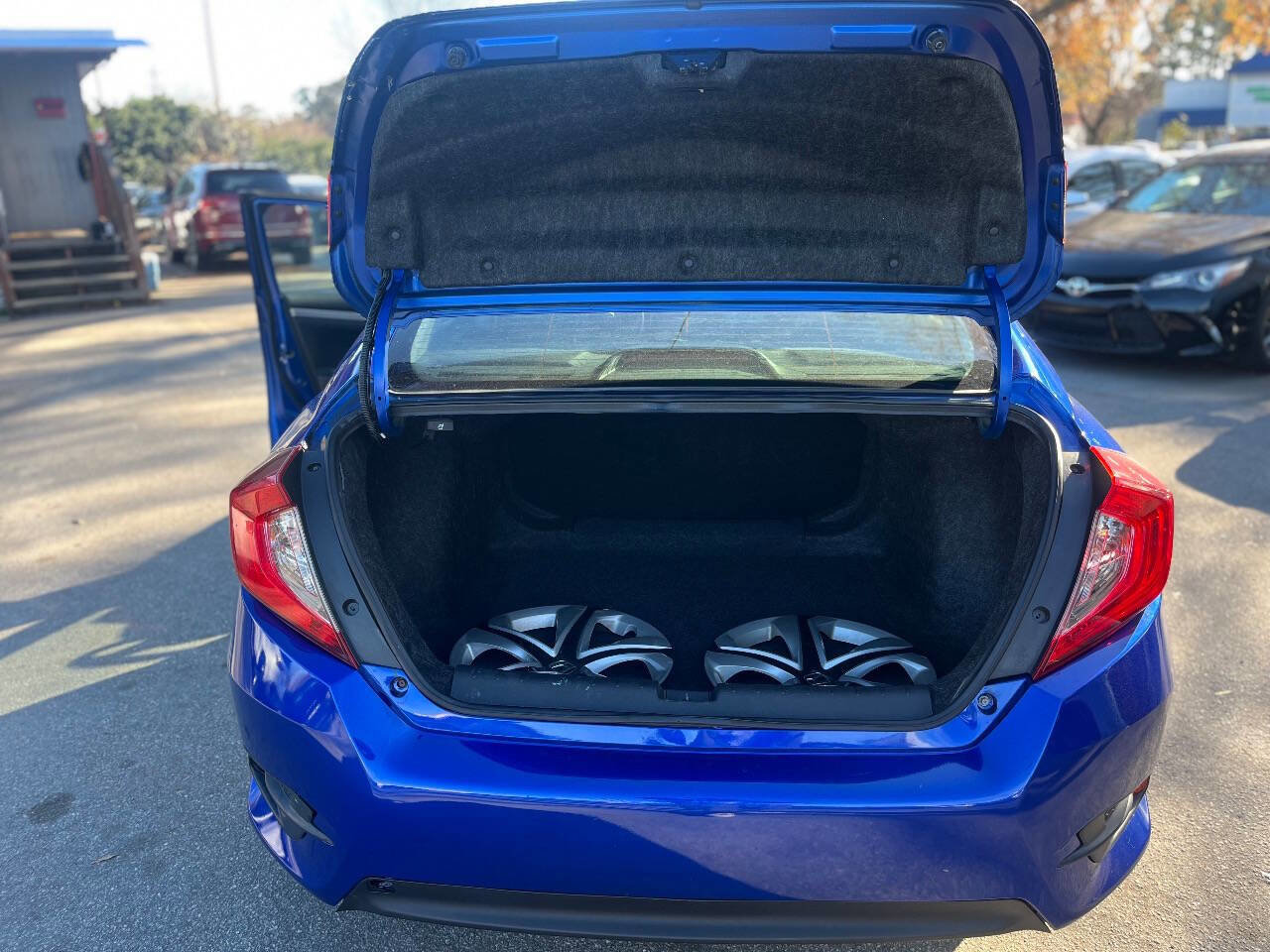 Used 2018 Honda Civic LX image 23