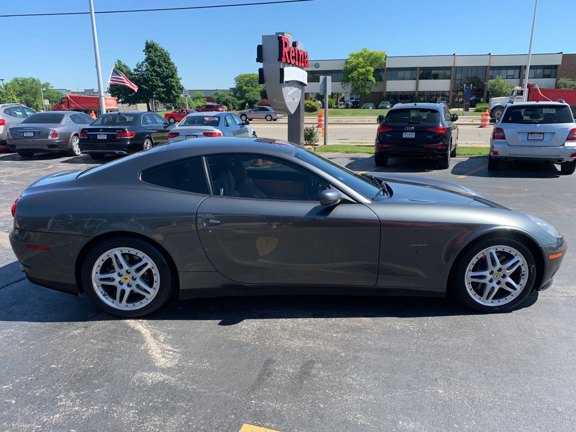 Used 2005 Ferrari 612 Scaglietti image 13