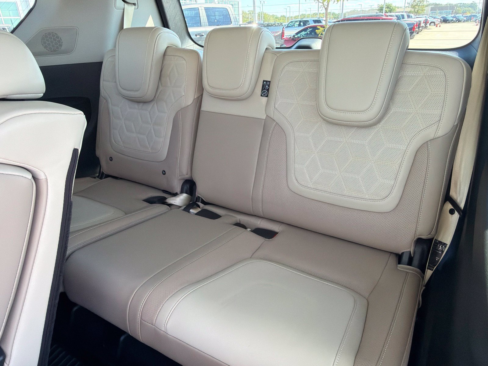 Used 2026 Nissan Armada Platinum AWD/4WD image 18