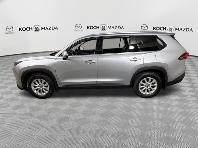 Used 2024 Toyota Grand Highlander AWD image 4