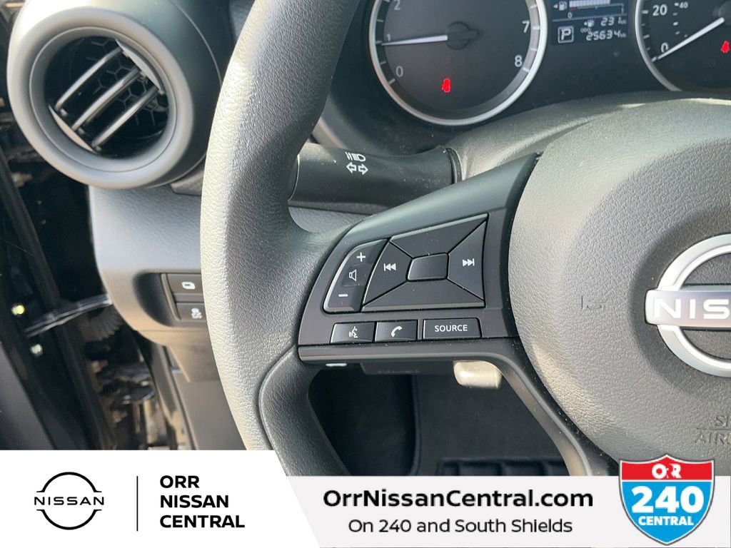 Used 2024 Nissan Kicks S image 19