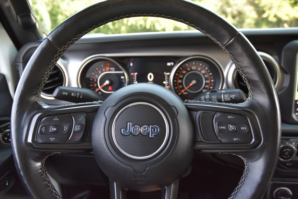 Used 2021 Jeep Wrangler Unlimited Sport AWD/4WD image 14