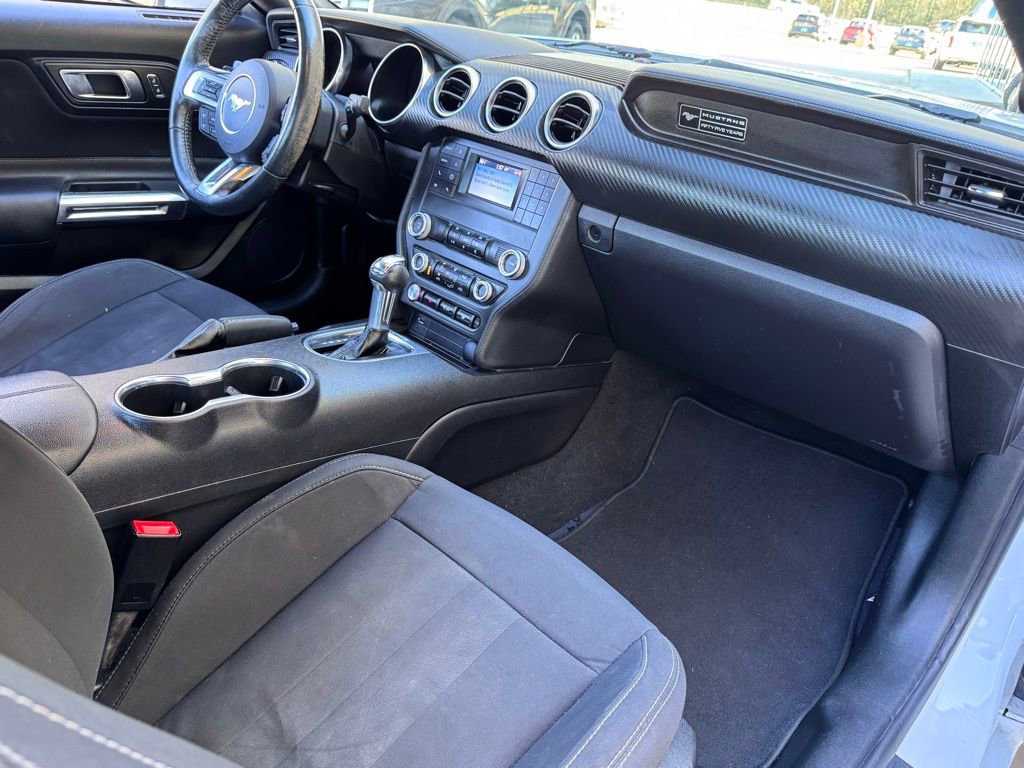 Used 2020 Ford Mustang EcoBoost image 14