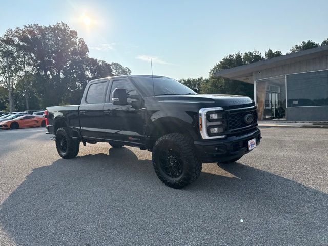 Used 2025 Ford F350 Lariat w/ Lariat Ultimate Package AWD/4WD image 13