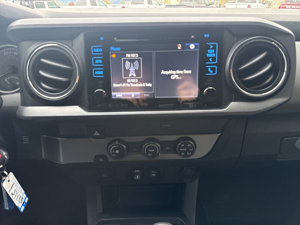 Used 2019 Toyota Tacoma SR5 image 18