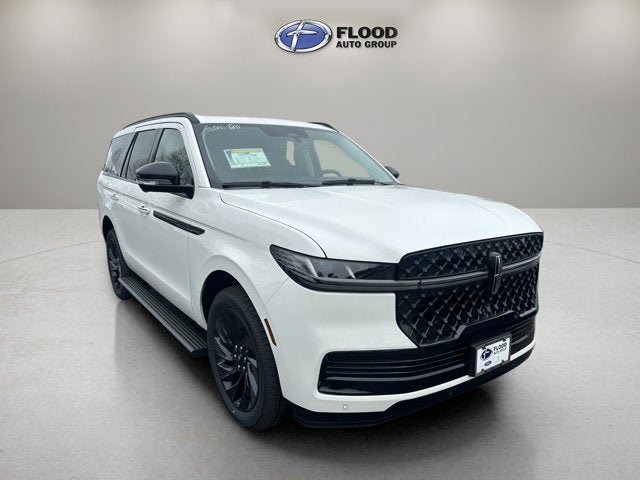 New 2026 Lincoln Navigator Reserve w/ Jet Appearance Package