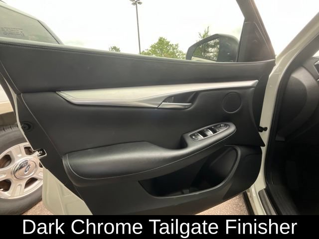 Used 2021 INFINITI QX50 Luxe w/ Appearance Package AWD/4WD image 14
