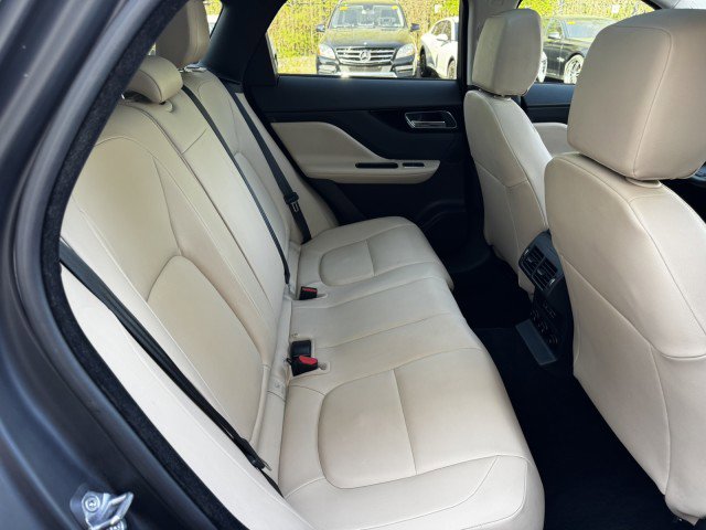 Used 2018 Jaguar F-PACE Premium AWD/4WD image 35