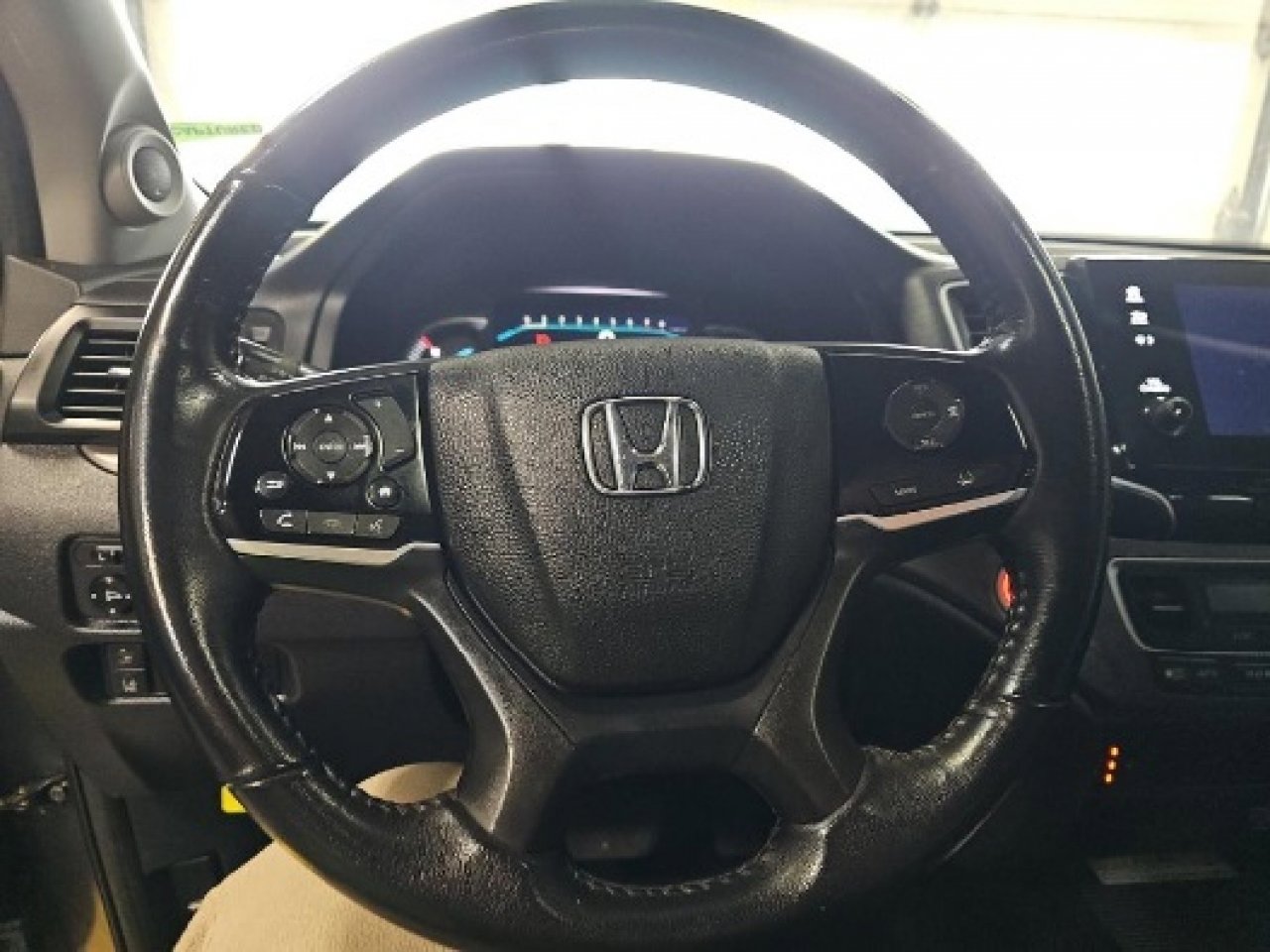 Used 2022 Honda Pilot Special Edition image 15