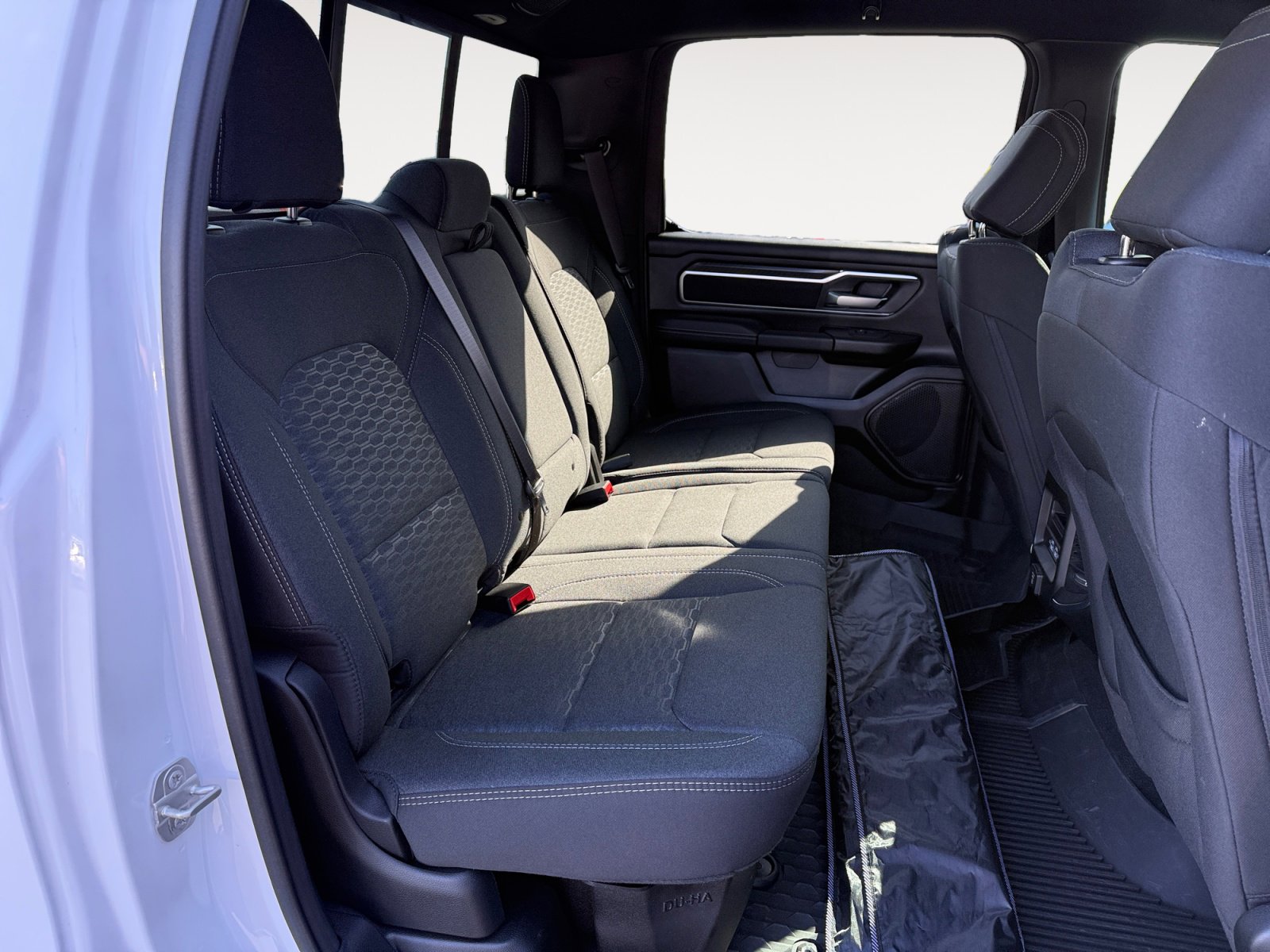 Used 2025 RAM 1500 Big Horn AWD/4WD image 18