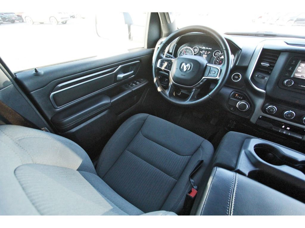 Used 2024 RAM 1500 Lone Star image 11