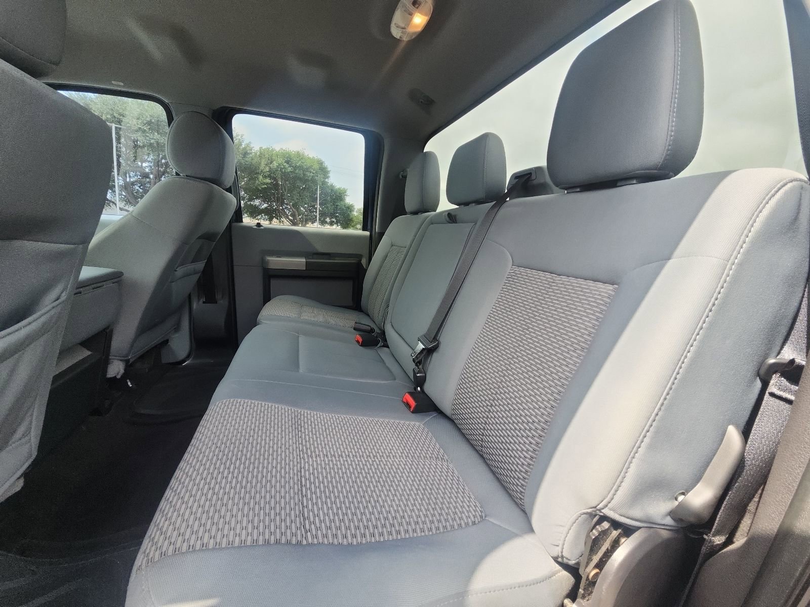 Used 2016 Ford F250 XLT w/ XLT Value Package AWD/4WD image 9