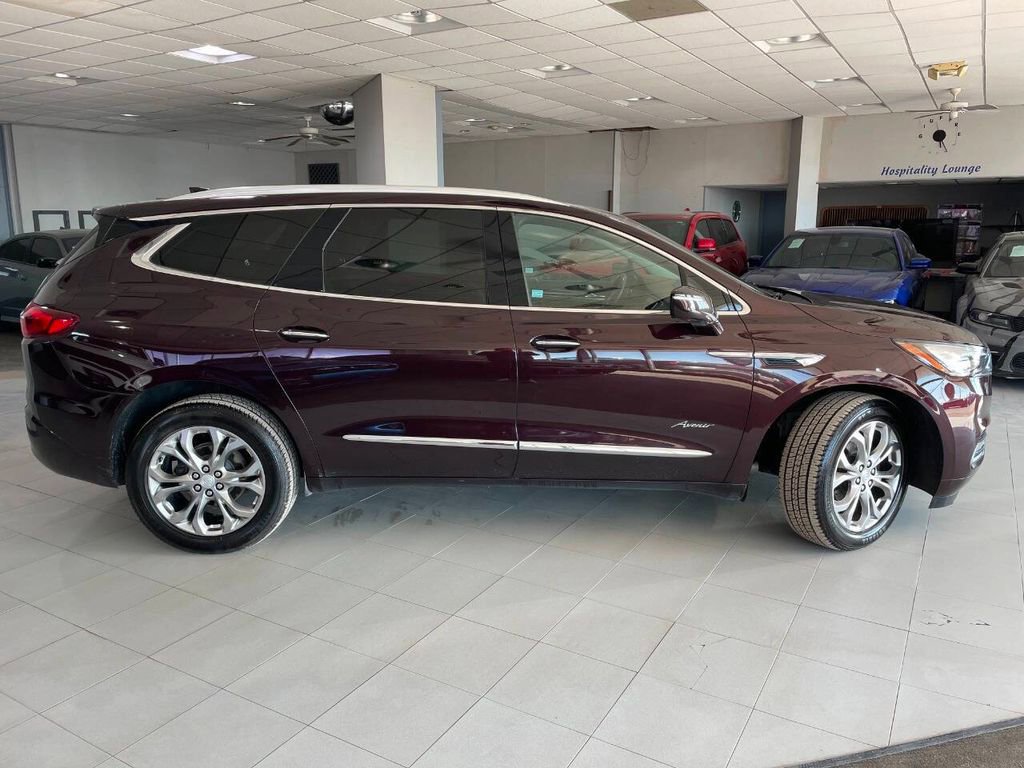 Used 2020 Buick Enclave Avenir w/ Avenir Technology Package image 4