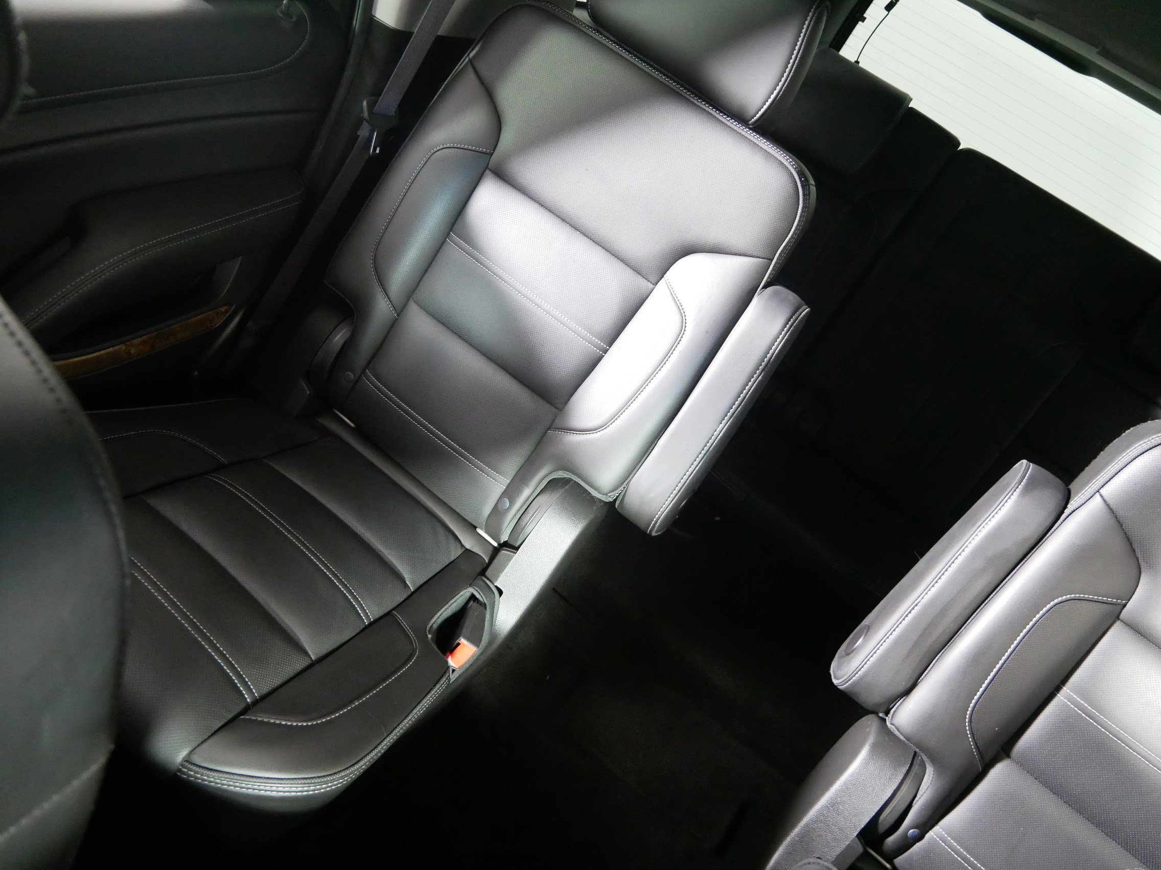 Used 2015 GMC Yukon Denali w/ Open Road Package image 12