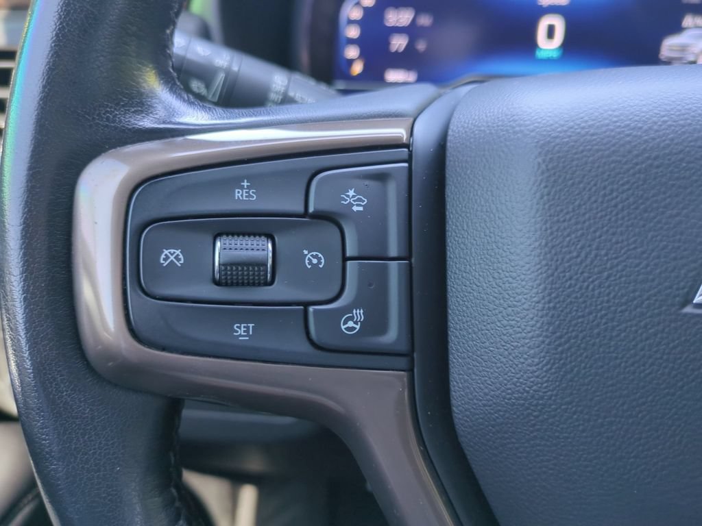 Used 2022 Chevrolet Suburban High Country AWD/4WD image 30