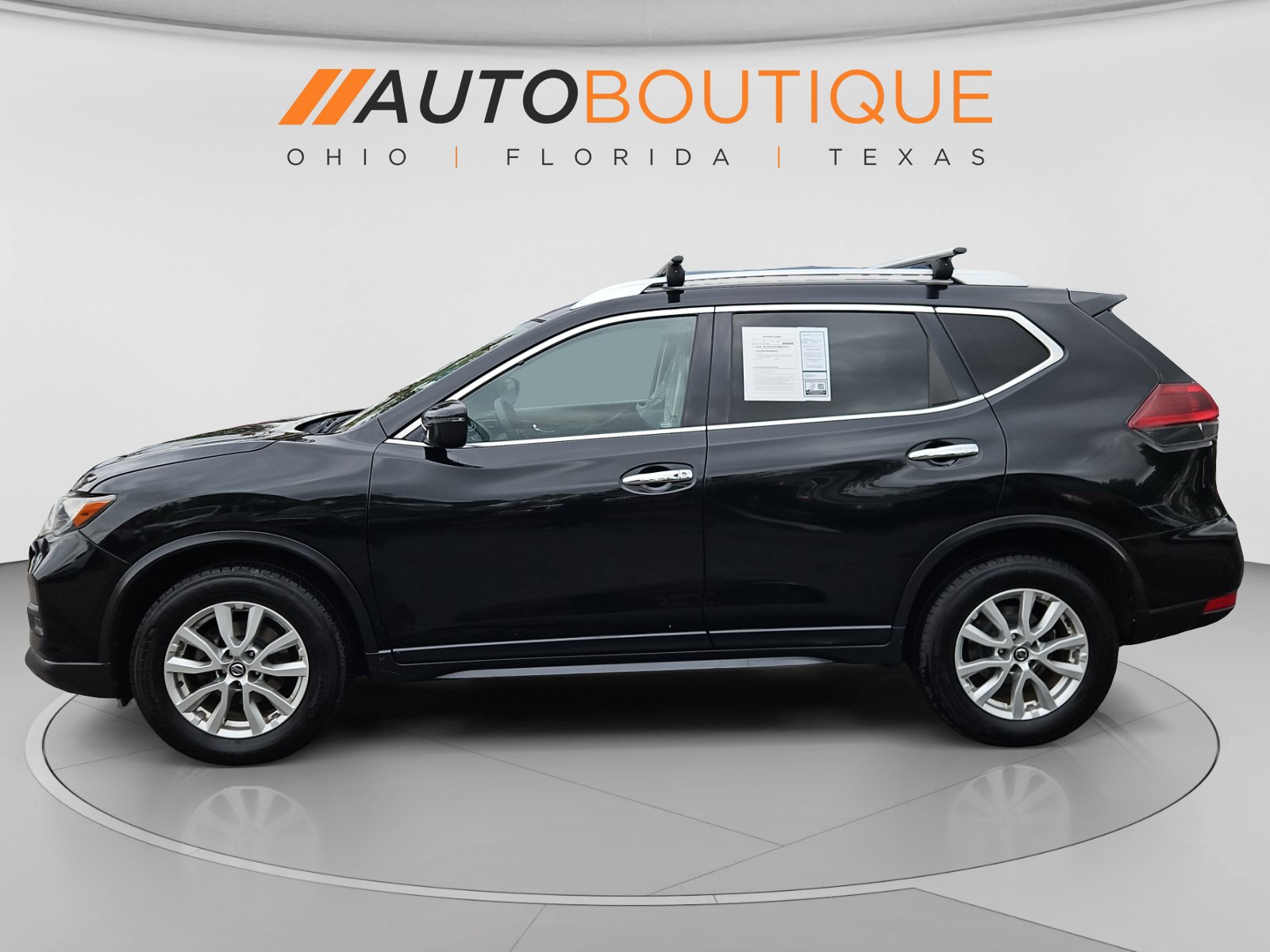 Used 2019 Nissan Rogue SV AWD/4WD image 2