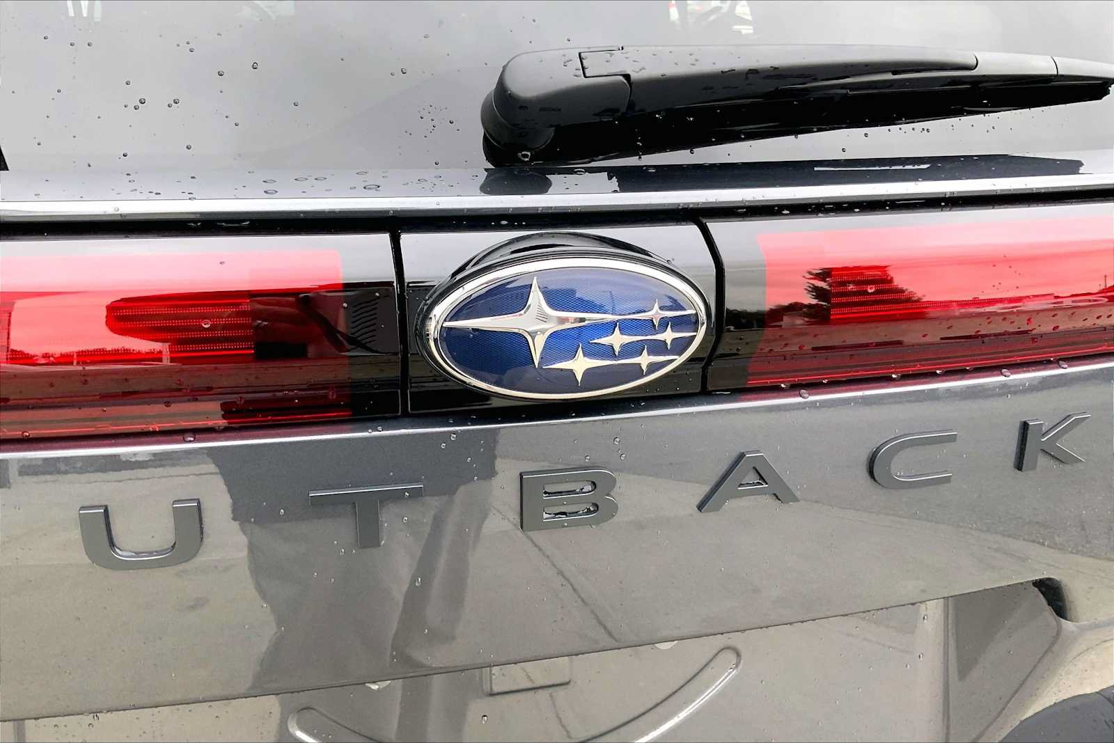 Certified 2026 Subaru Outback Premium AWD/4WD image 31