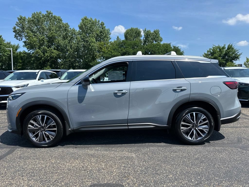 New 2027 INFINITI QX60 Luxe w/ Family Package AWD/4WD image 2