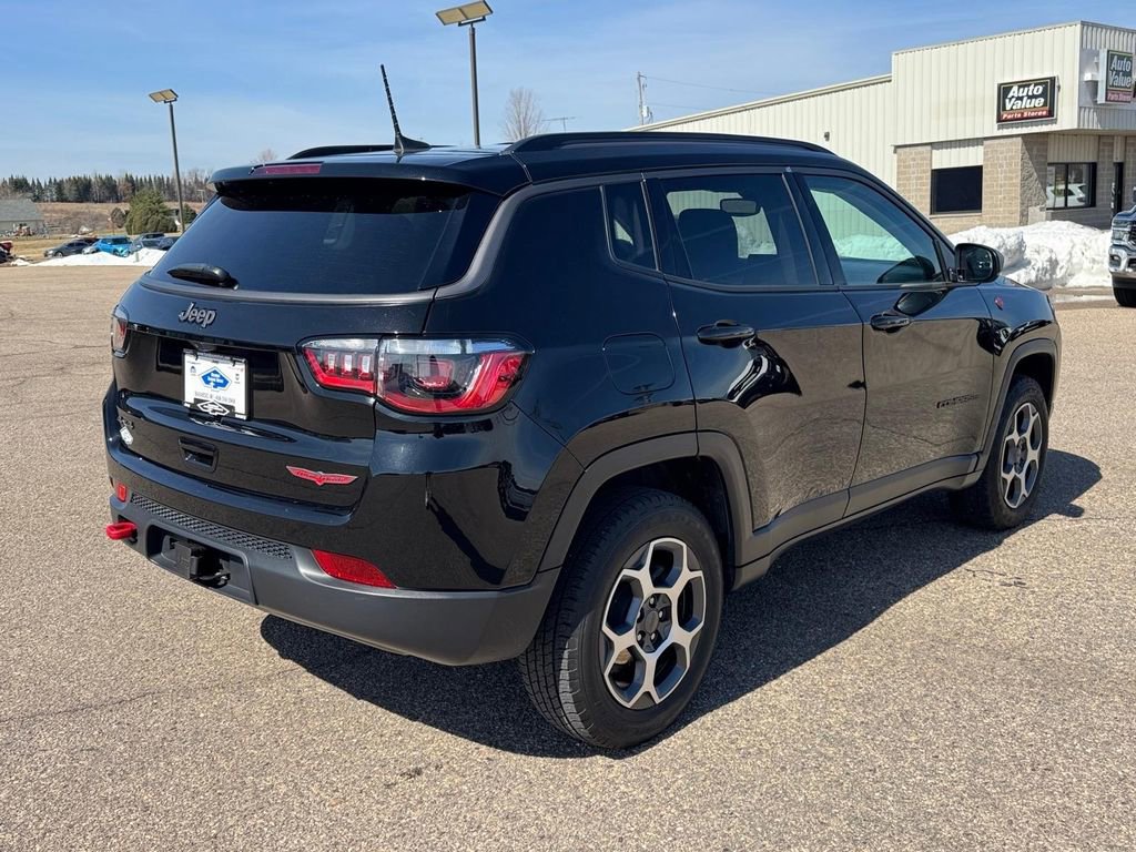 Used 2022 Jeep Compass Trailhawk w/ Trailhawk Convenience Group image 4