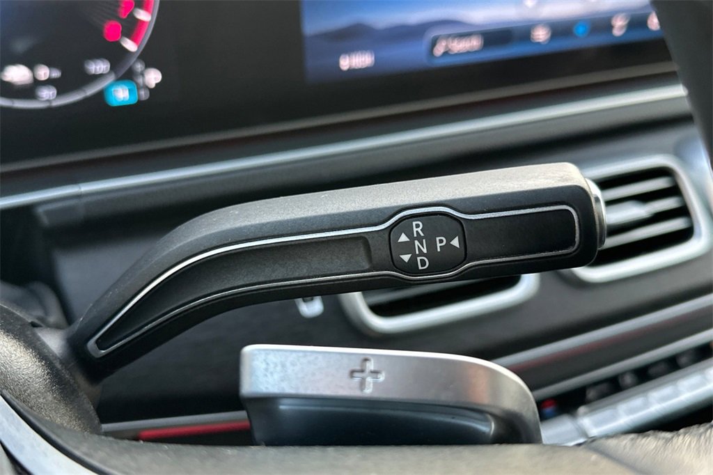 Used 2024 Mercedes-Benz GLE 450e 4MATIC image 24