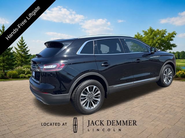 Used 2023 Lincoln Nautilus Reserve w/ Luxury Package AWD/4WD image 7
