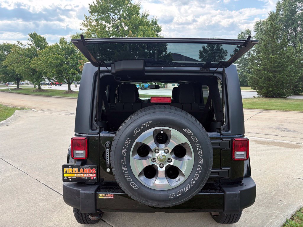 Used 2017 Jeep Wrangler Unlimited Sahara AWD/4WD image 48