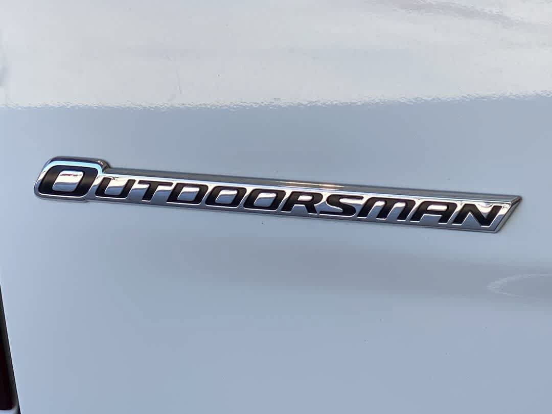 Used 2018 RAM 1500 Outdoorsman AWD/4WD image 11