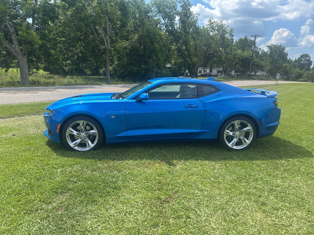 Used 2024 Chevrolet Camaro SS RWD image 8