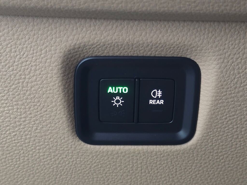 New 2026 Porsche Cayenne image 28