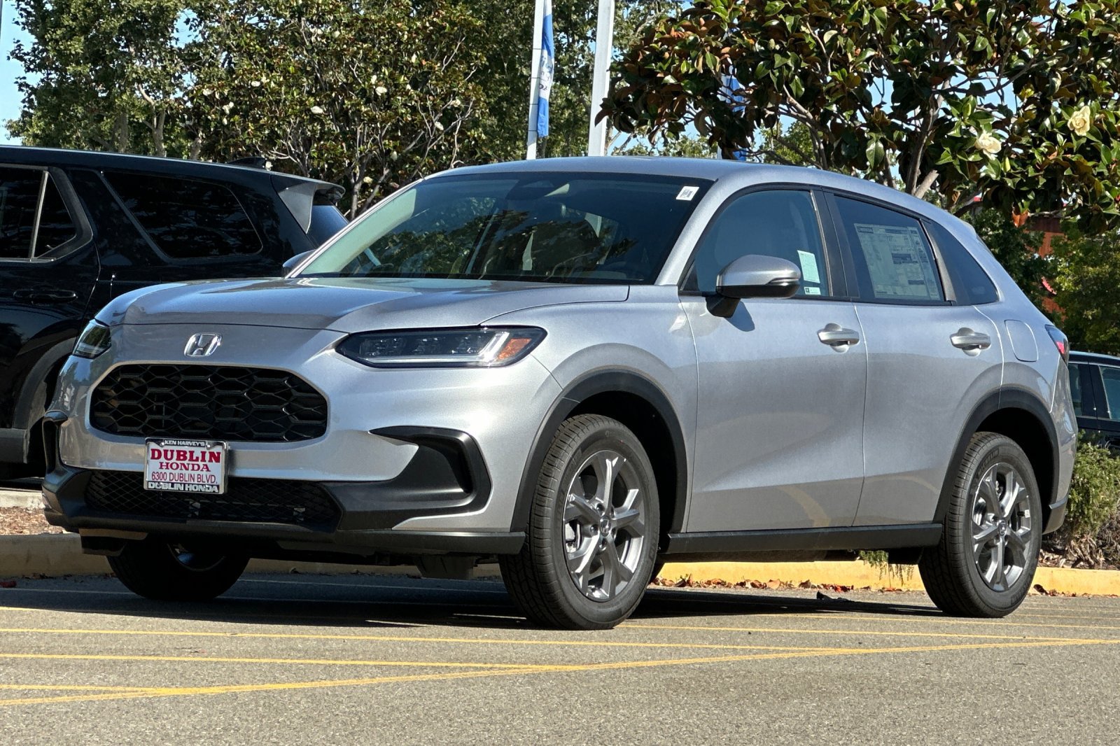 Used 2026 Honda HR-V LX image 8