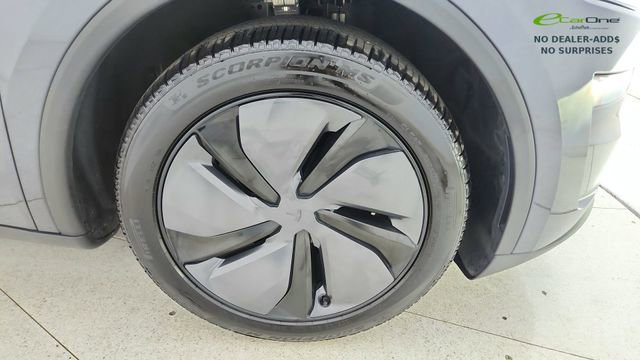 Used 2026 Tesla Model Y 2WD image 56